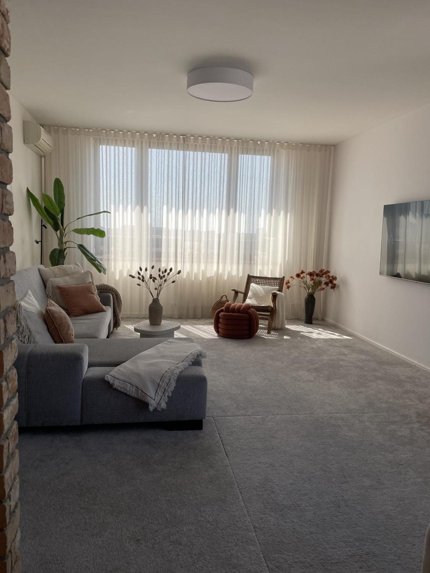Panorama View Design Apt In Old Town - Free Parking Pressburg Exterior foto